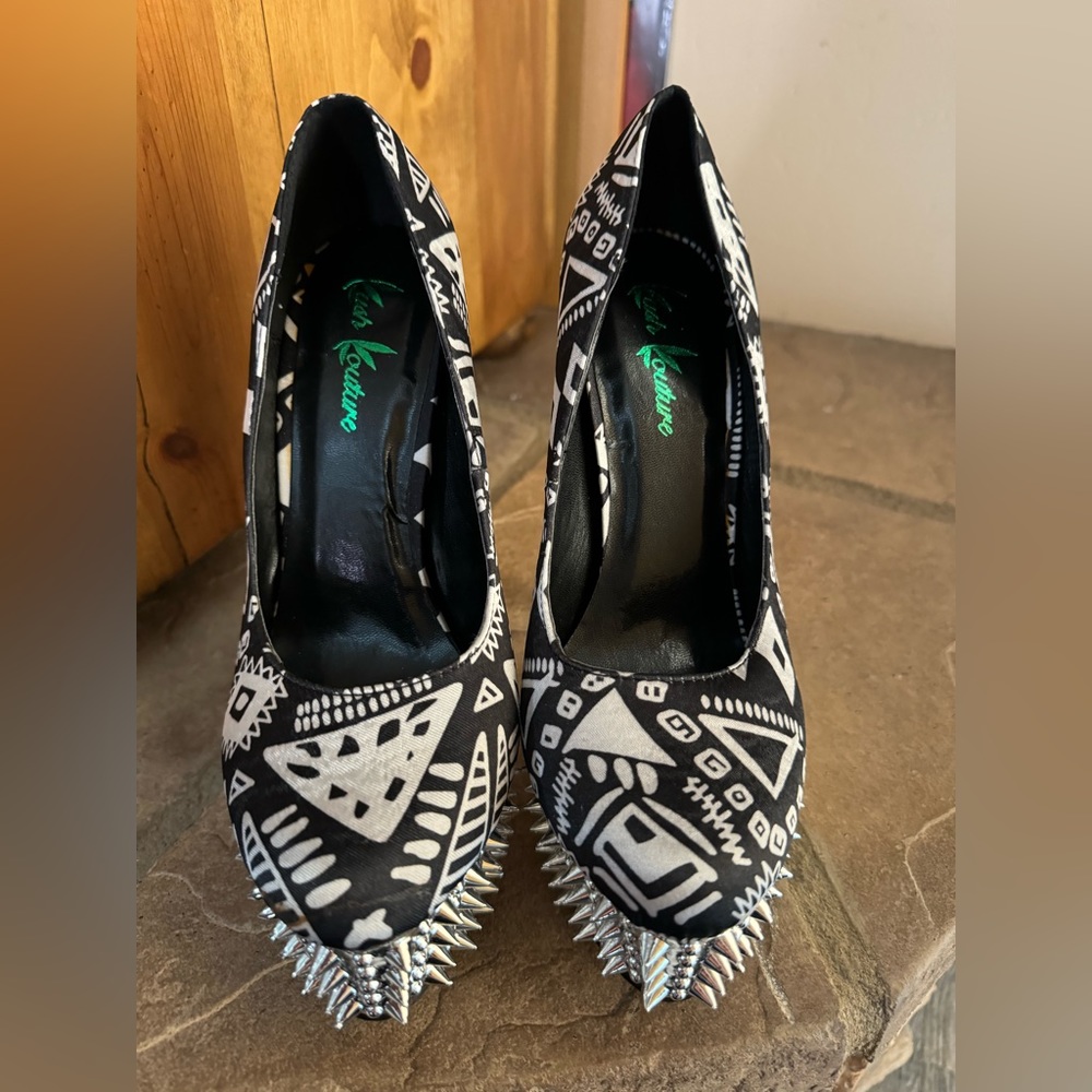 Women’s platform heels